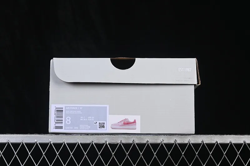 All Categories Nk Air Force 1 Air Force Series Nk Air Force 1 Low Air Force Low Nike Air Force 1'07 Low Valentine's Day Limited Air Force One Low Casual Shoes IO8755-600